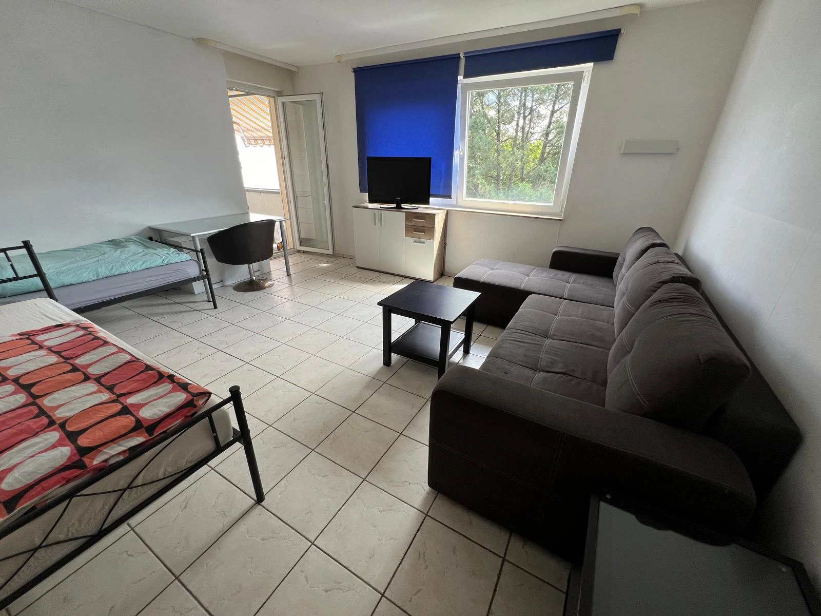 Monteur-Apartment Leverkusen – Vollausgestattete Küche & Einzelbetten – Bild 7