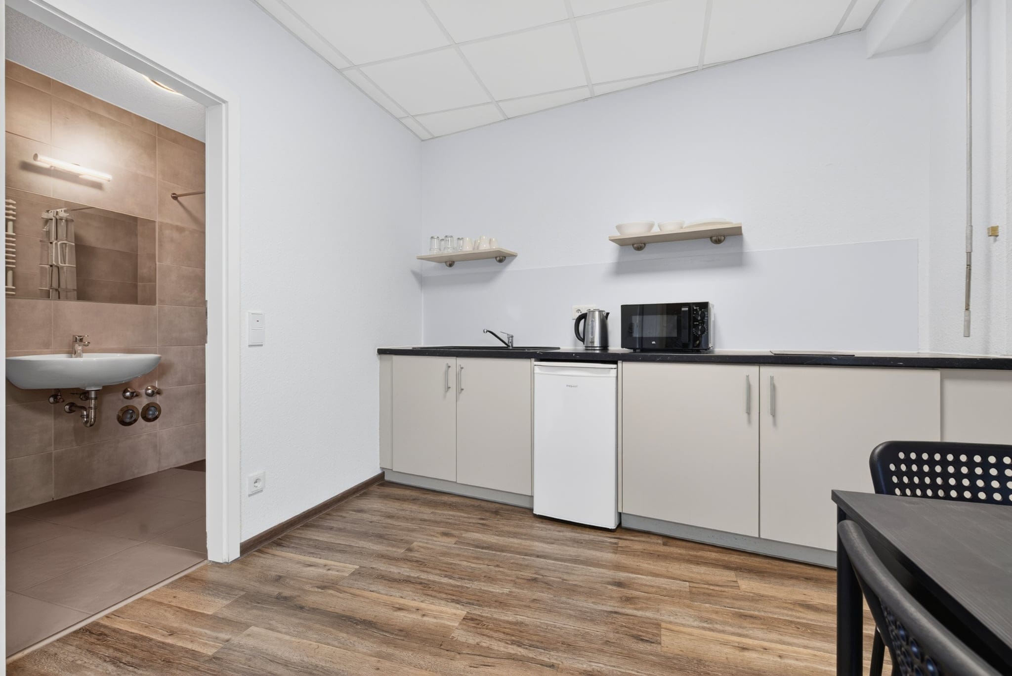2 Apartments mit je 4 Betten in Solingen – Bild 3