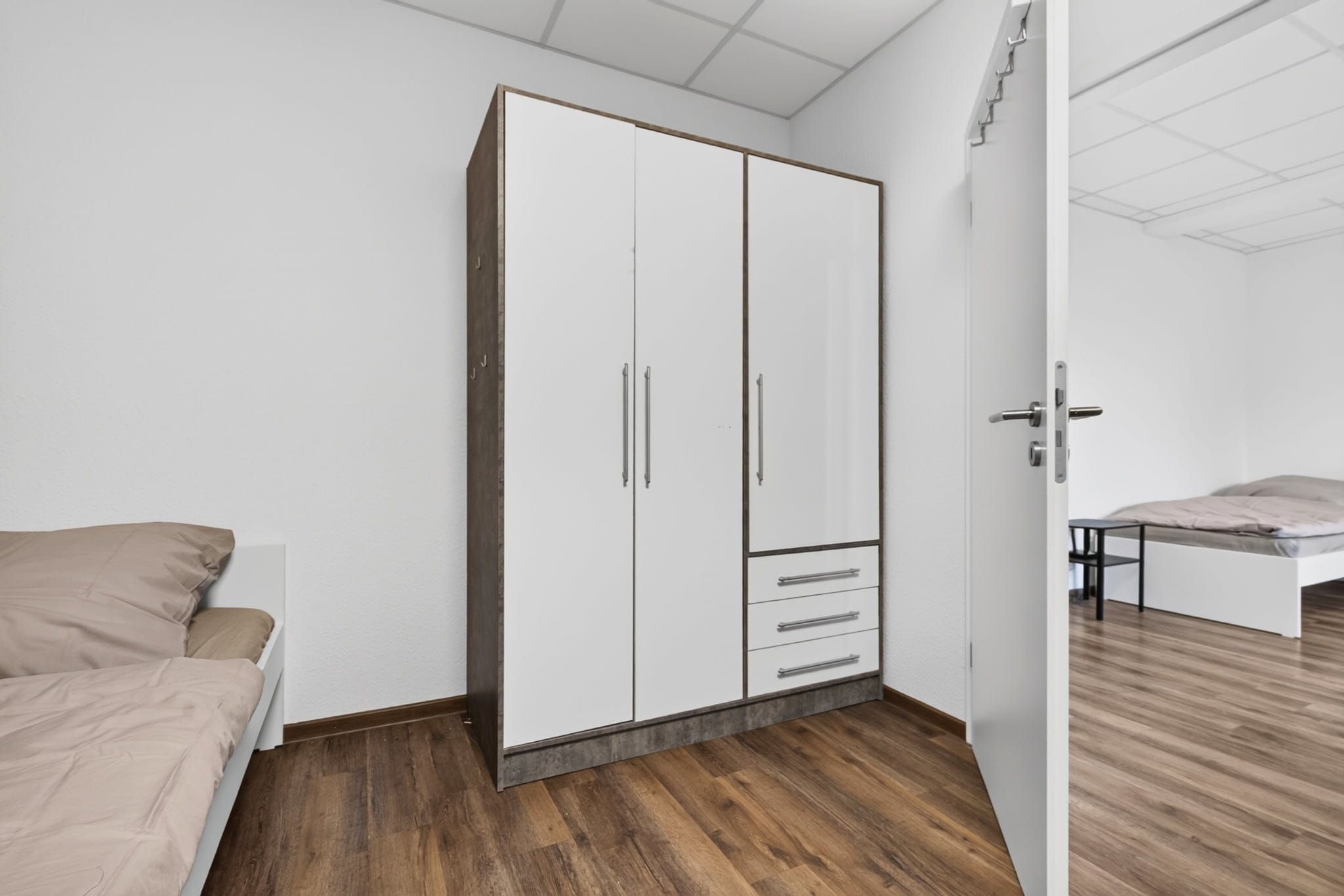 2 Apartments mit je 4 Betten in Solingen – Bild 5