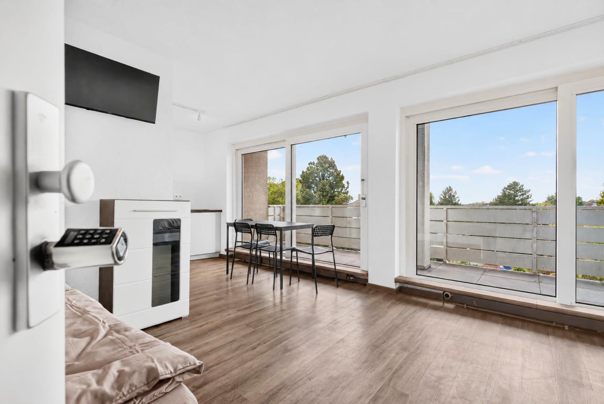 Monteurwohnung für 4 Personen in Solingen – mit Balkon – Bild 2