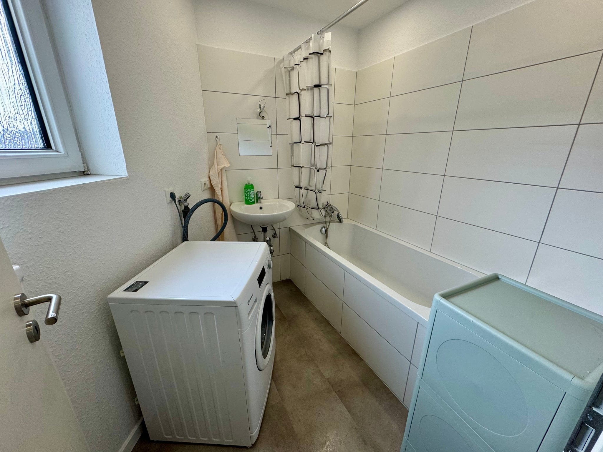 Monteurwohnung für 8 Personen in Wuppertal – mit Balkon – Bild 8