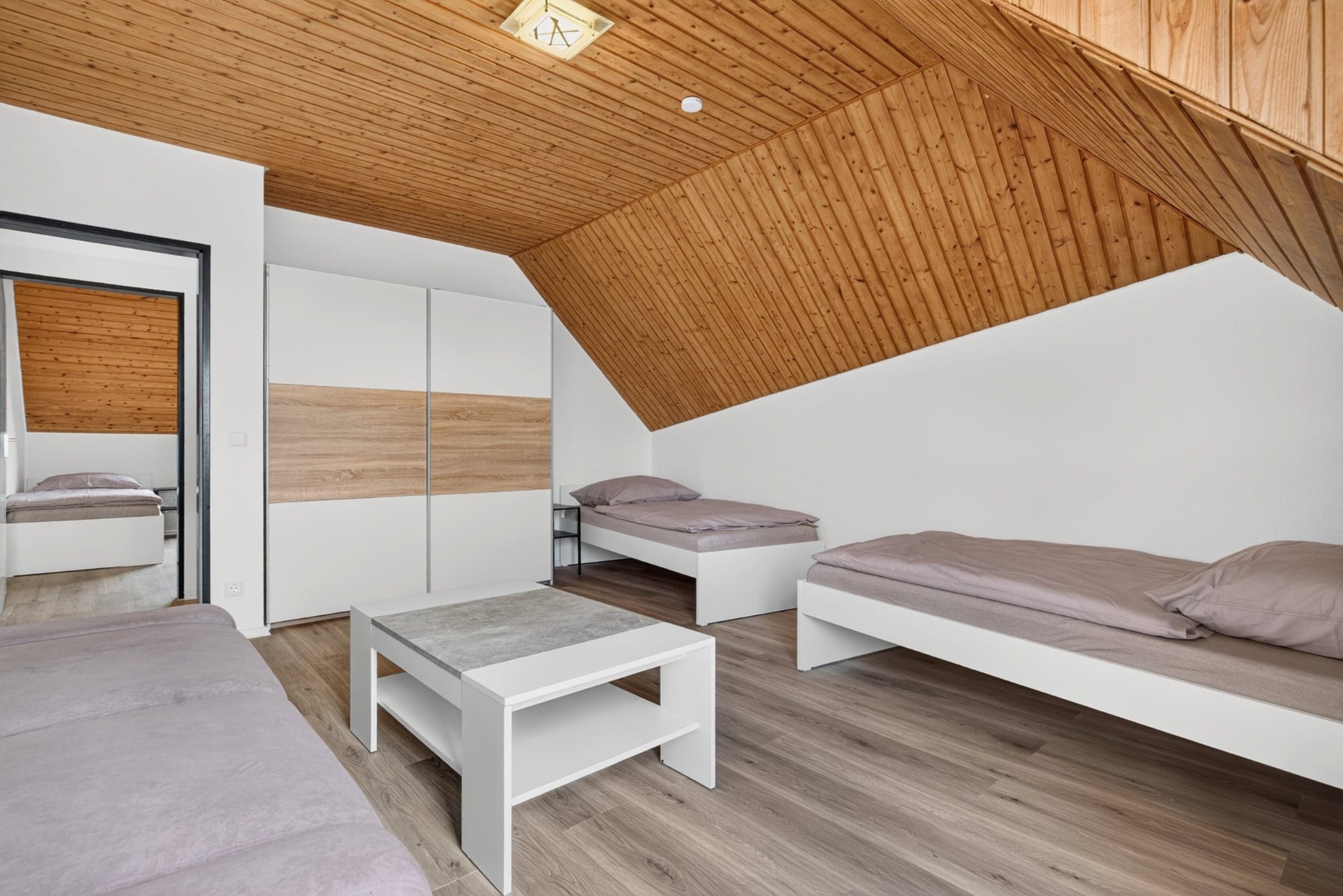 Monteurwohnung für 8 Personen in Solingen – mit Balkon – Bild 6
